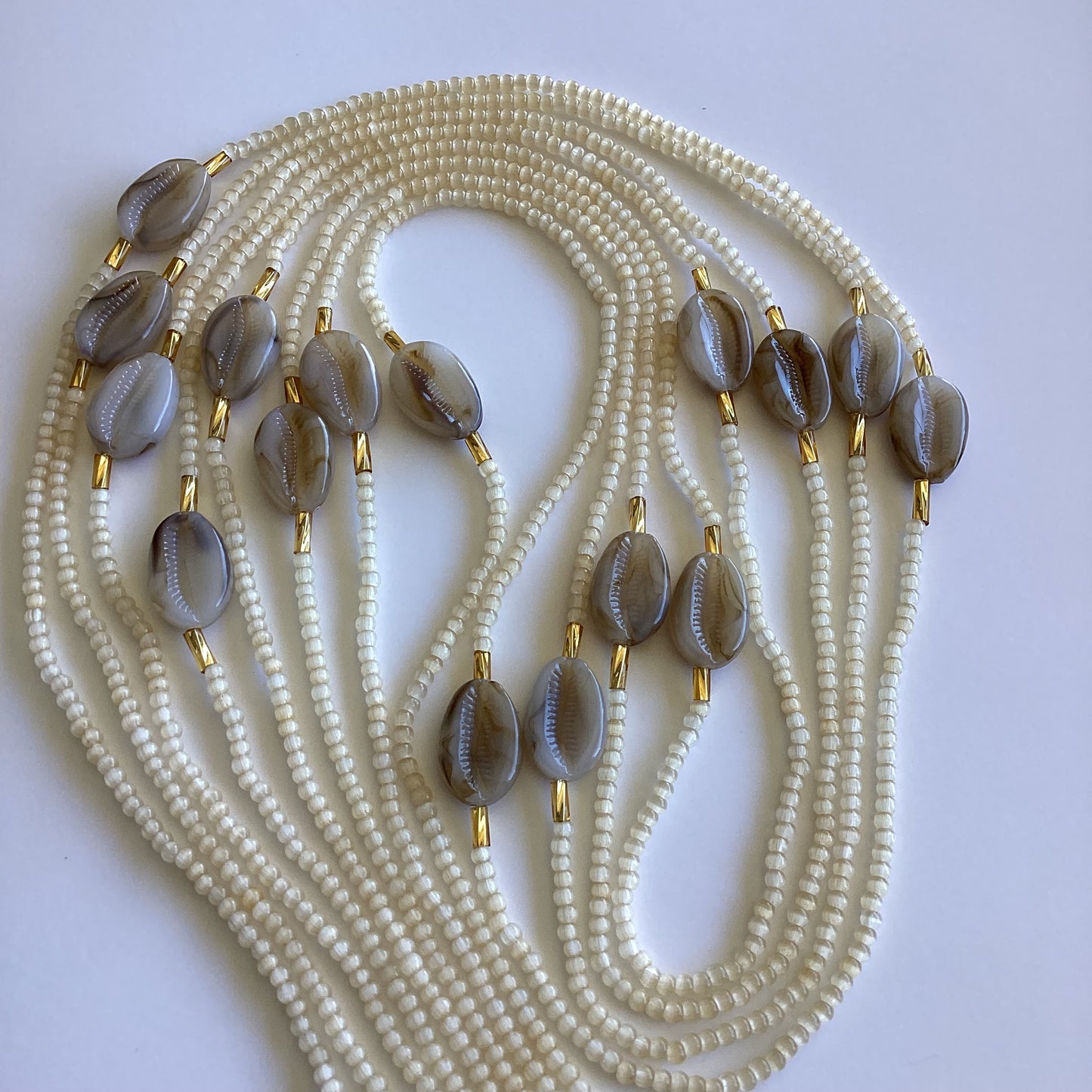 PRETTY CREAMY (tie on waist beads)